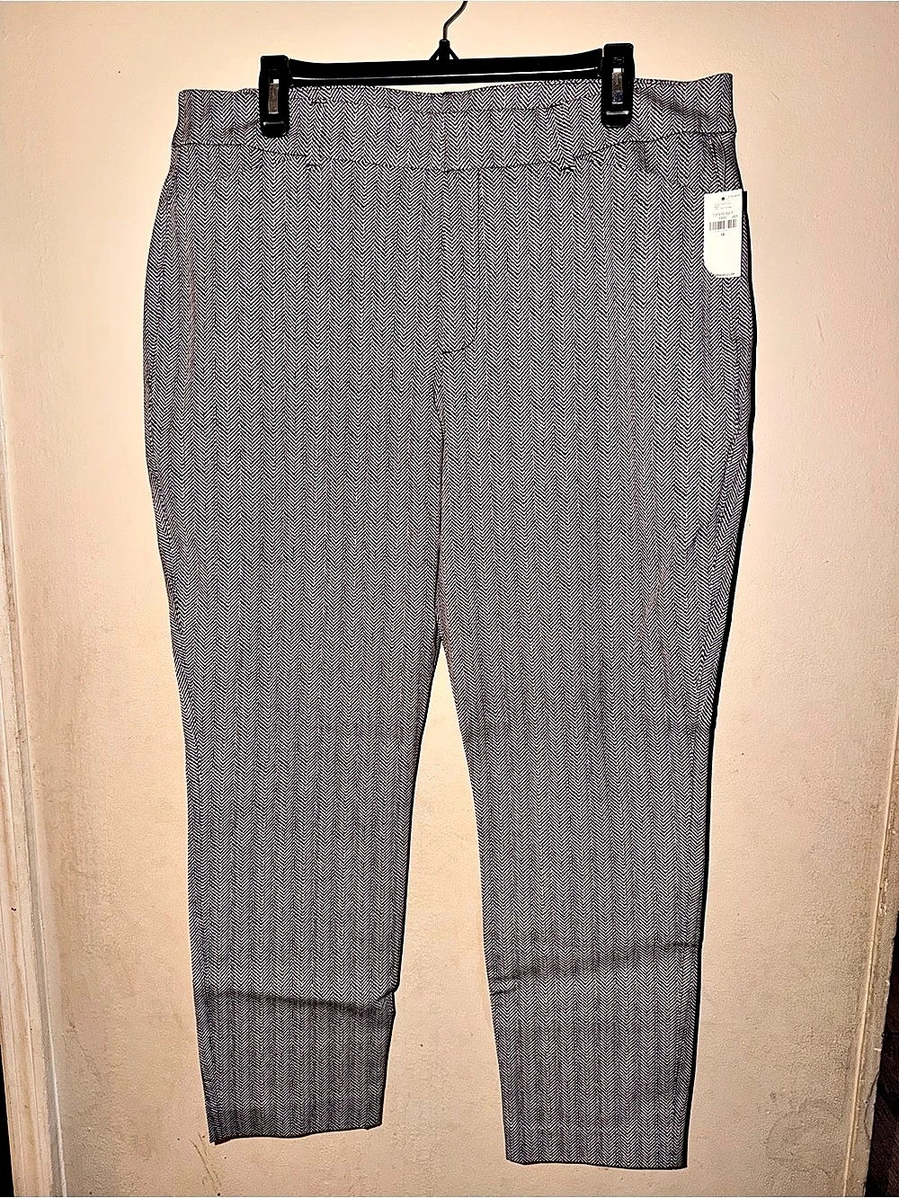 Old Navy High-Rise Pixie Ankle Pants Women's Geometric Size Medium